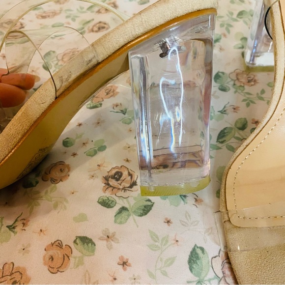 Simmi Clear Ankle Strap Transparent Lucite Heels 10 Mid see through buckle - Picture 3 of 10
